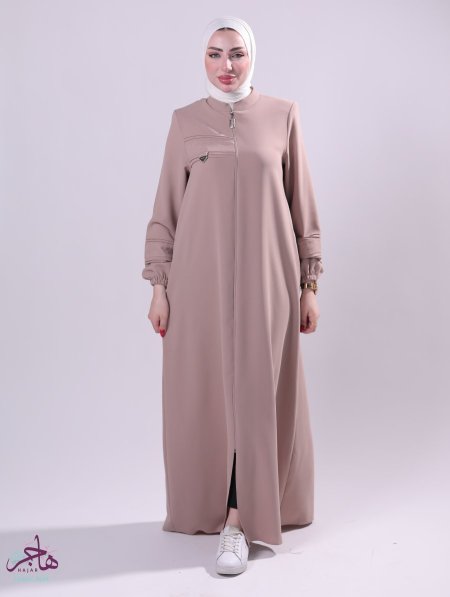 أسود