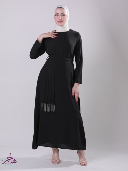 أسود