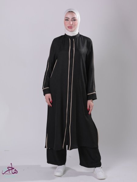 أسود