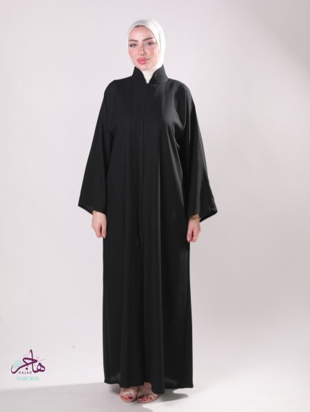 أسود