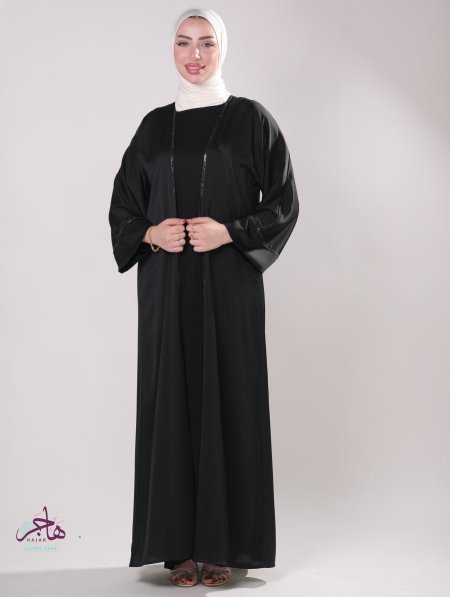 أسود