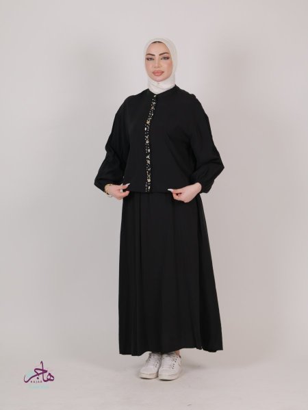 أسود