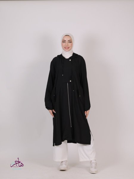 أسود