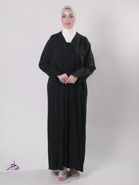 أسود